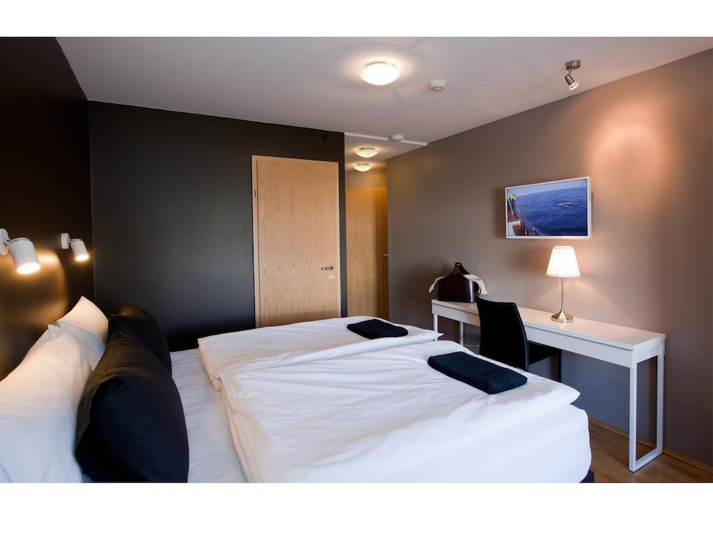 Torg Guest House Акурейри Номер фото