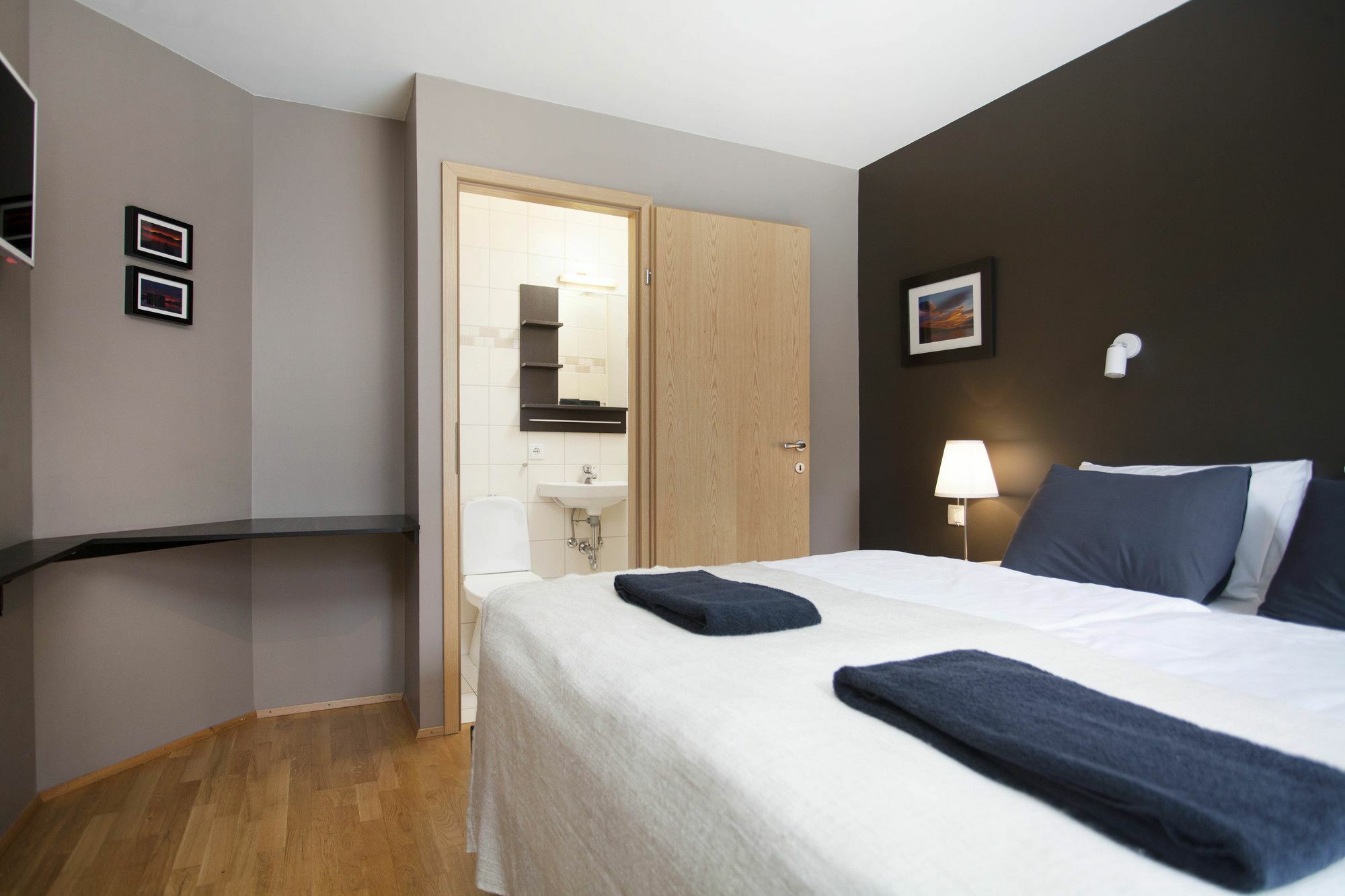 Torg Guest House Акурейри Экстерьер фото