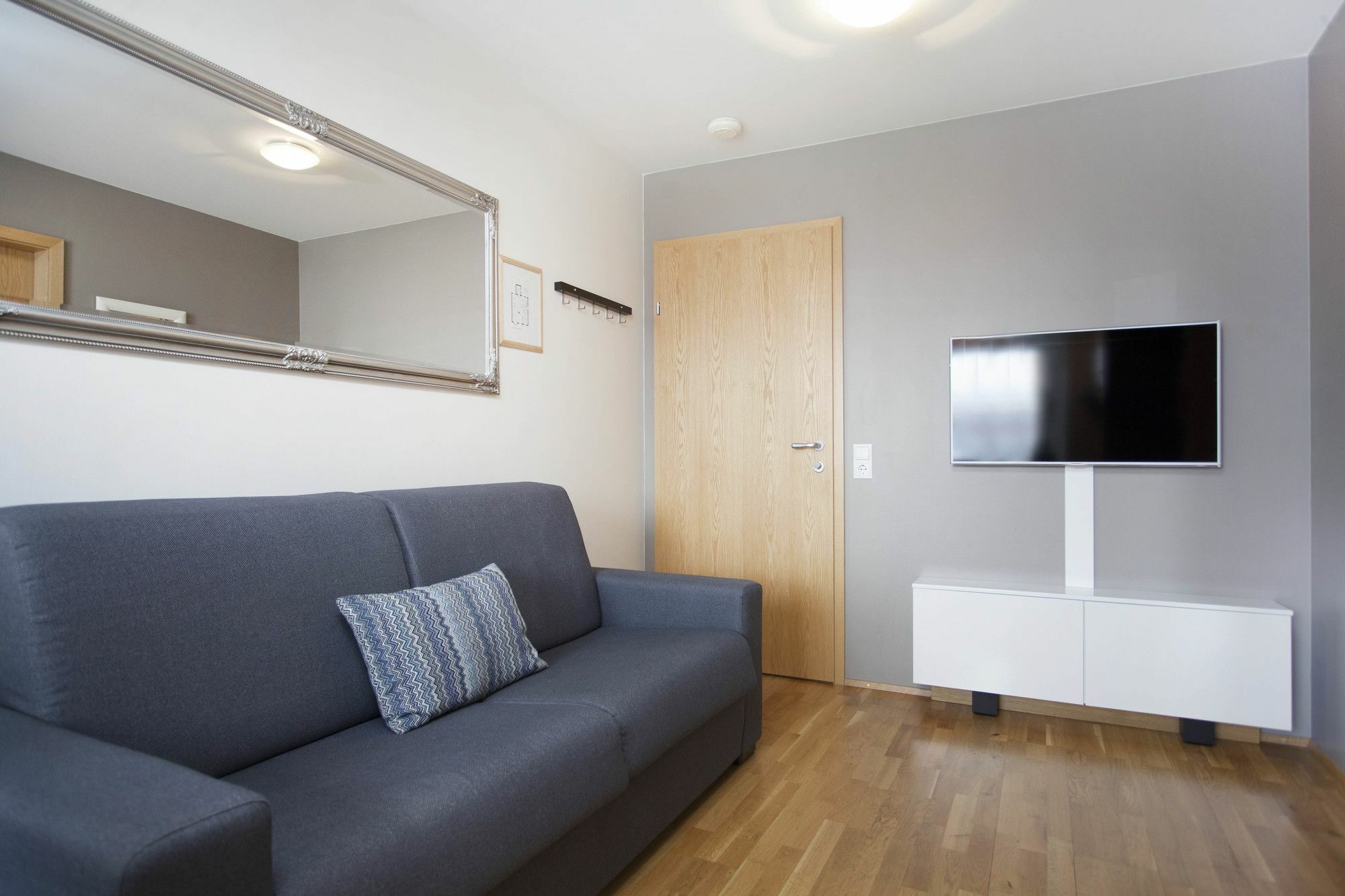 Torg Guest House Акурейри Экстерьер фото