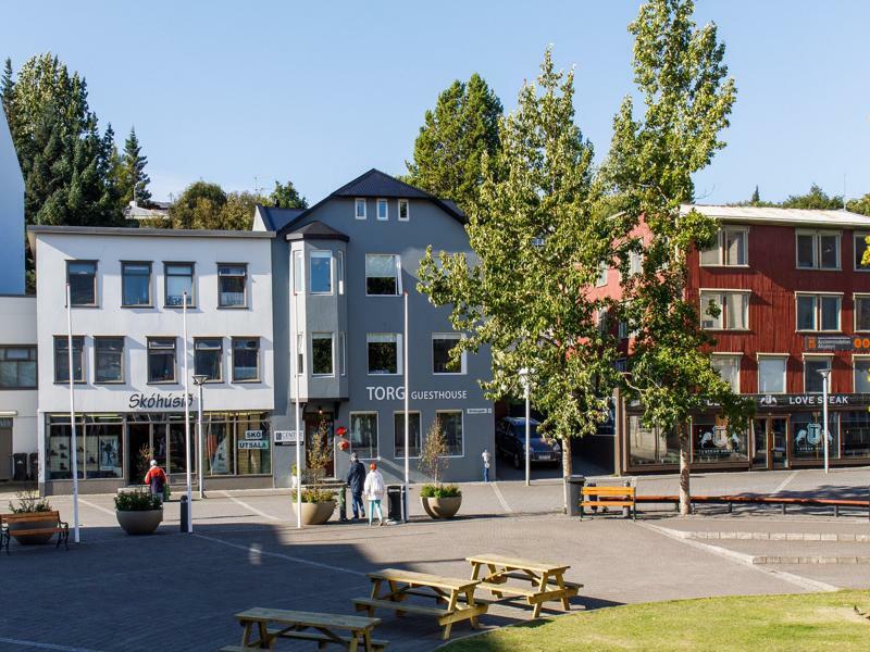 Torg Guest House Акурейри Экстерьер фото
